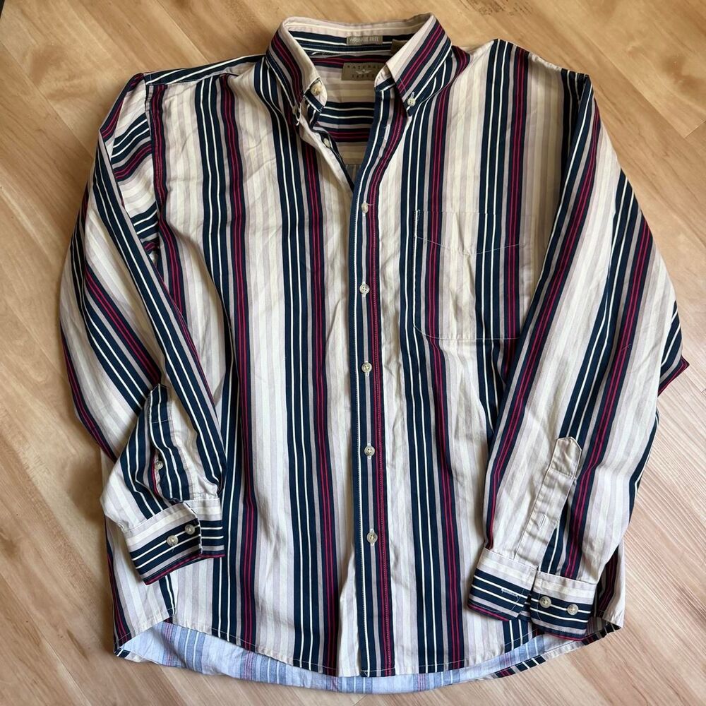 Men’s vintage Natural Issue long sleeve button down shirt. Size L